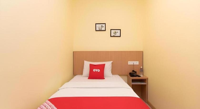 Oyo44100八打灵再也卡萨维拉酒店 外观 照片
